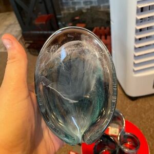 RESIN POUR SOAP AND ACCESSORY HOLDER FOR BATHROOM DECOR.